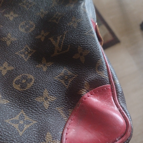 Louis Vuitton // Briefcase Style Bag - Picture 11 of 14